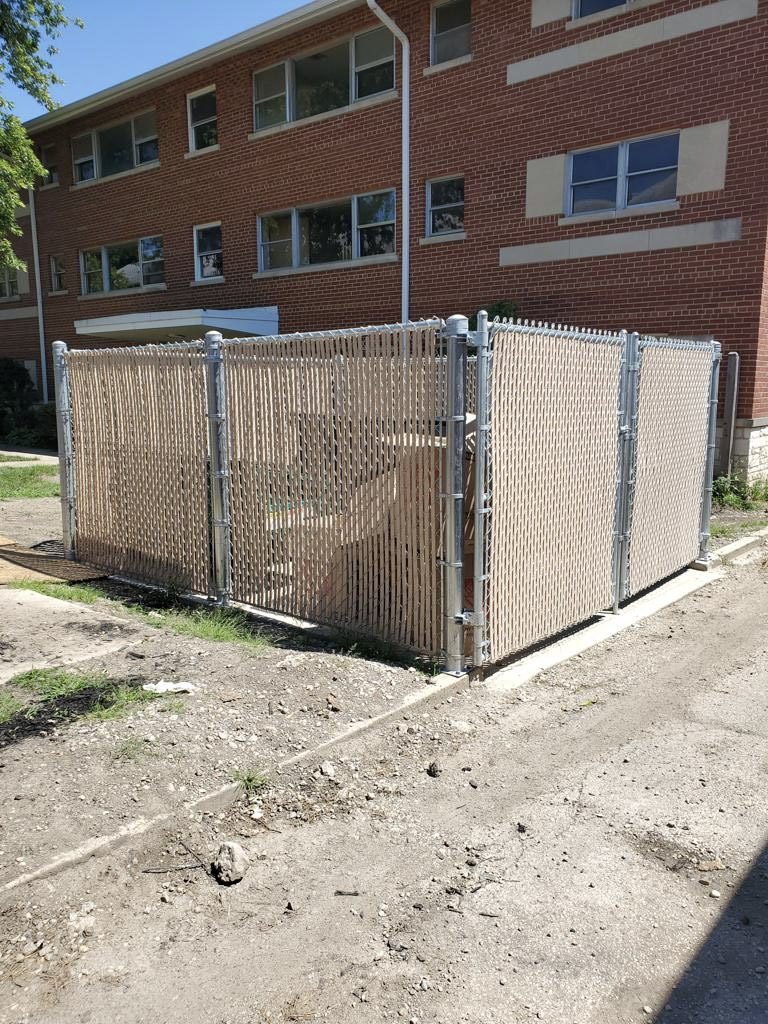 Chain Link With Privacy Slats